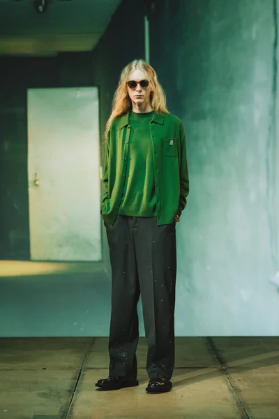 Look 29
